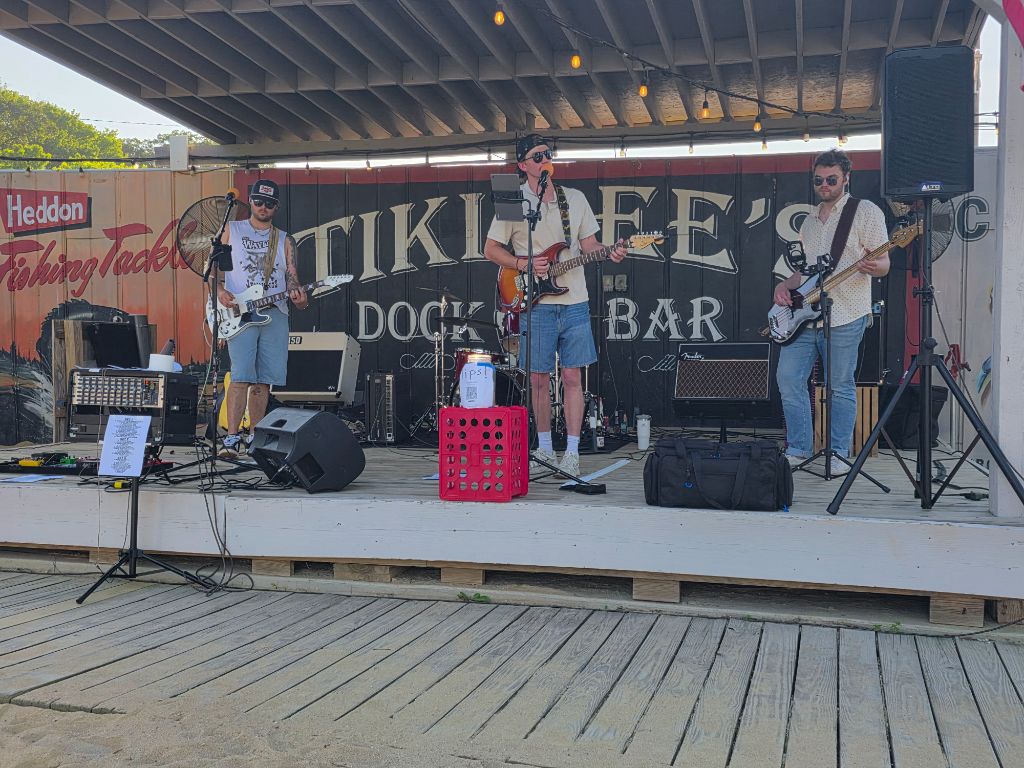 OLR performing on the outdoor stage at Tiki Lee's Dock Bar